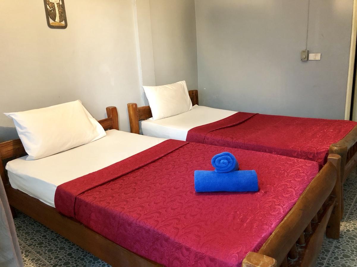 Sea Garden Hostels Хад-Рін Екстер'єр фото